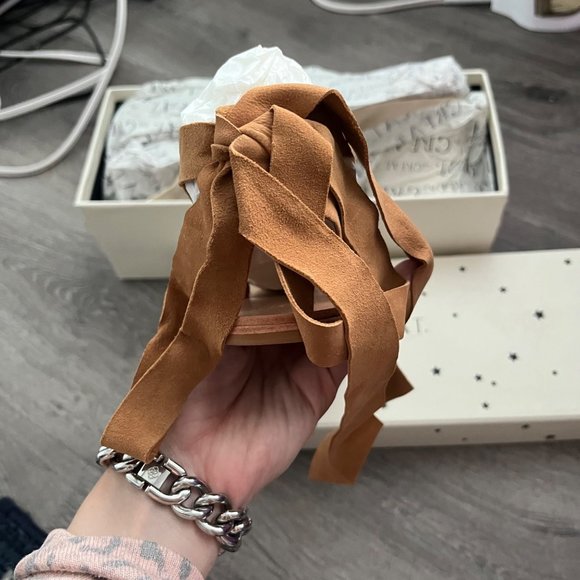 The Great The Scarf Tie Sandal Size 8 Camel Suede Scarfite New in Box Women's - Picture 6 of 7